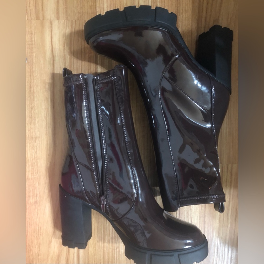 Aldo Illanna brown patent pull-on lug sole heeled ankle boots size 10 new - Picture 1 of 15